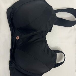 Livi Active Black Sports Bra